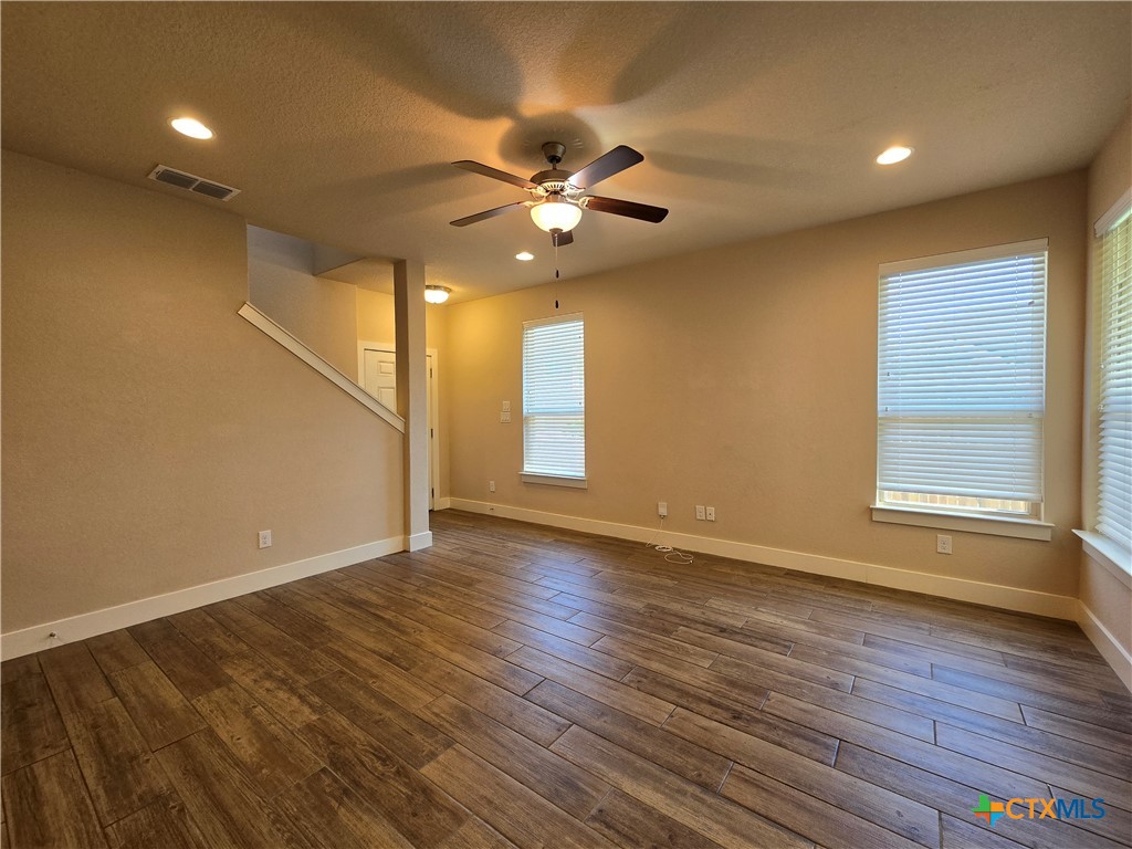 750 Milestone Park Property Photo 3