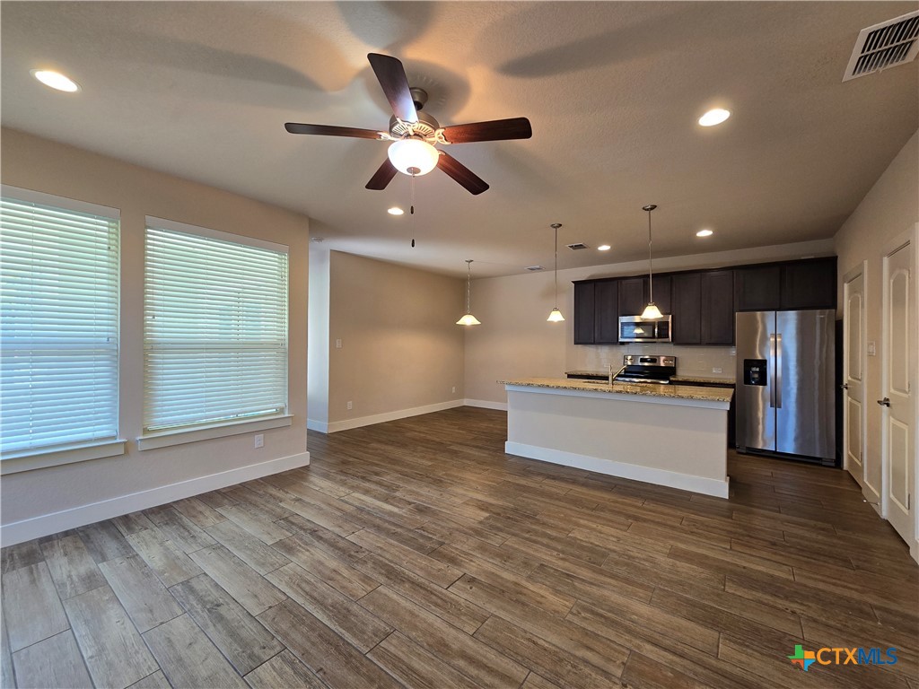 750 Milestone Park Property Photo 4