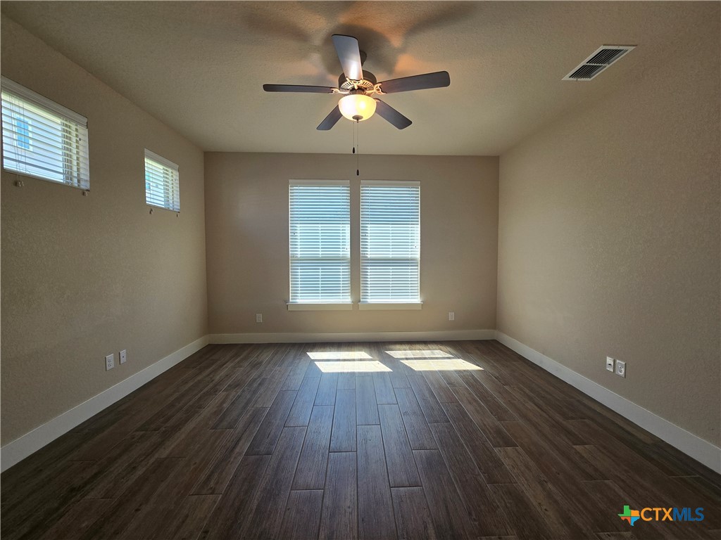 750 Milestone Park Property Photo 13