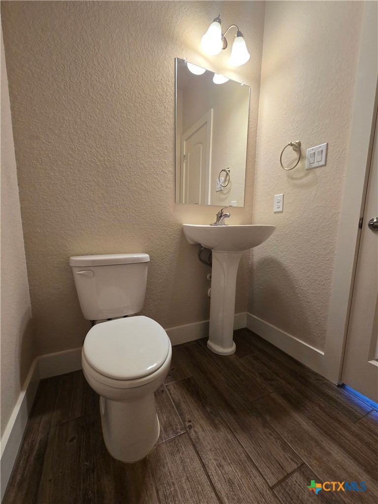 750 Milestone Park Property Photo 16