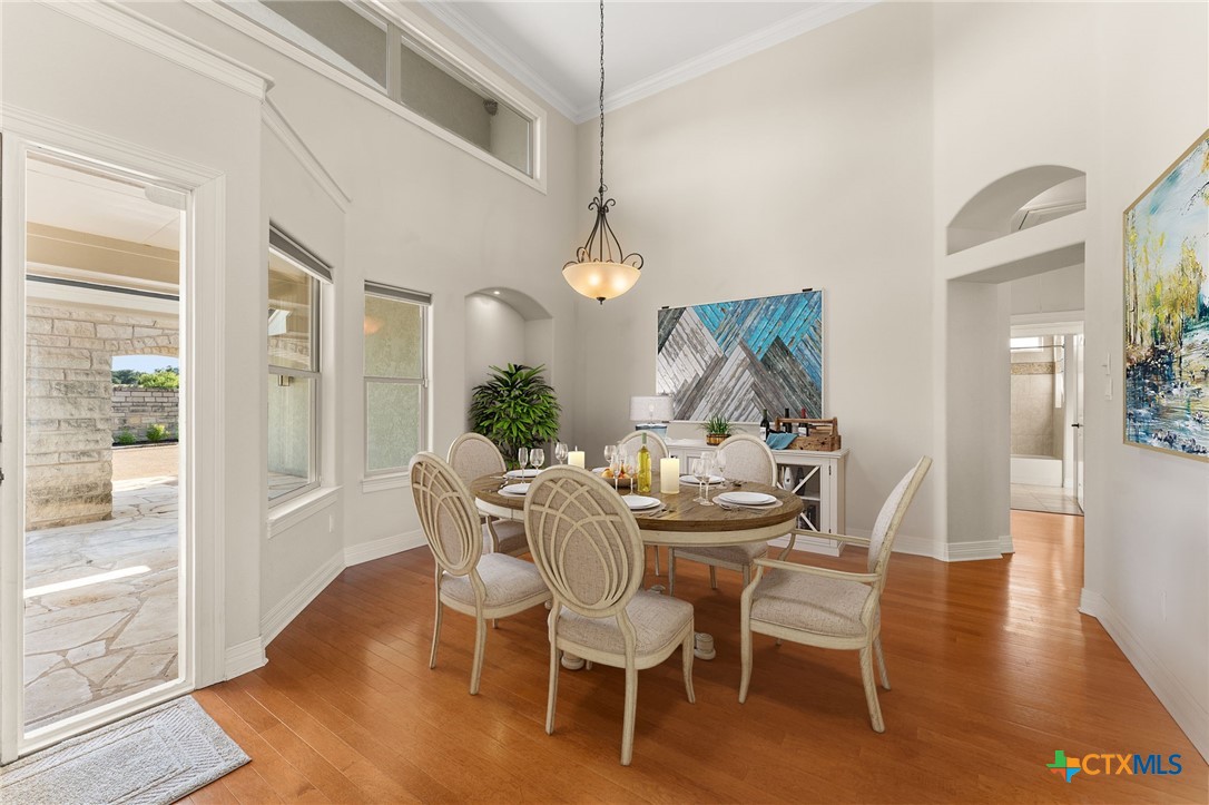 100 Palm Cove Property Photo 7