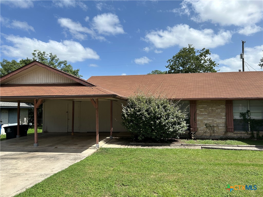 317 Briarwood Drive Property Photo 2