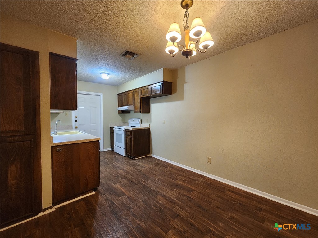317 Briarwood Drive Property Photo 12