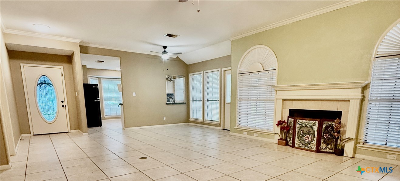 324 Spur Drive Property Photo 5