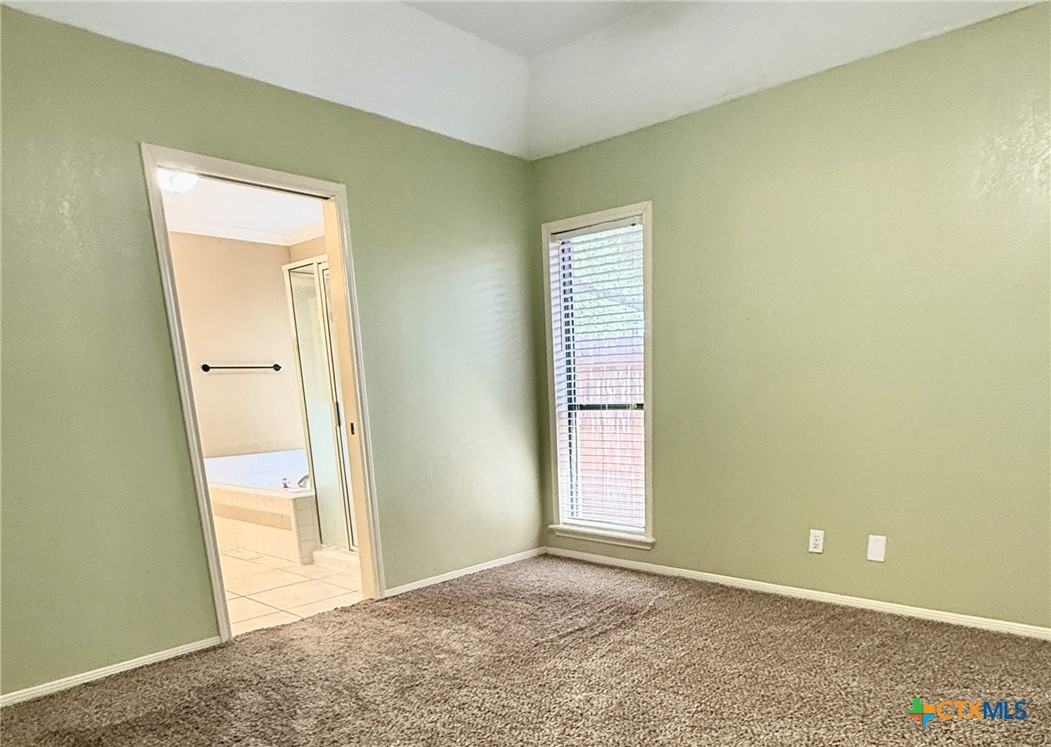324 Spur Drive Property Photo 13