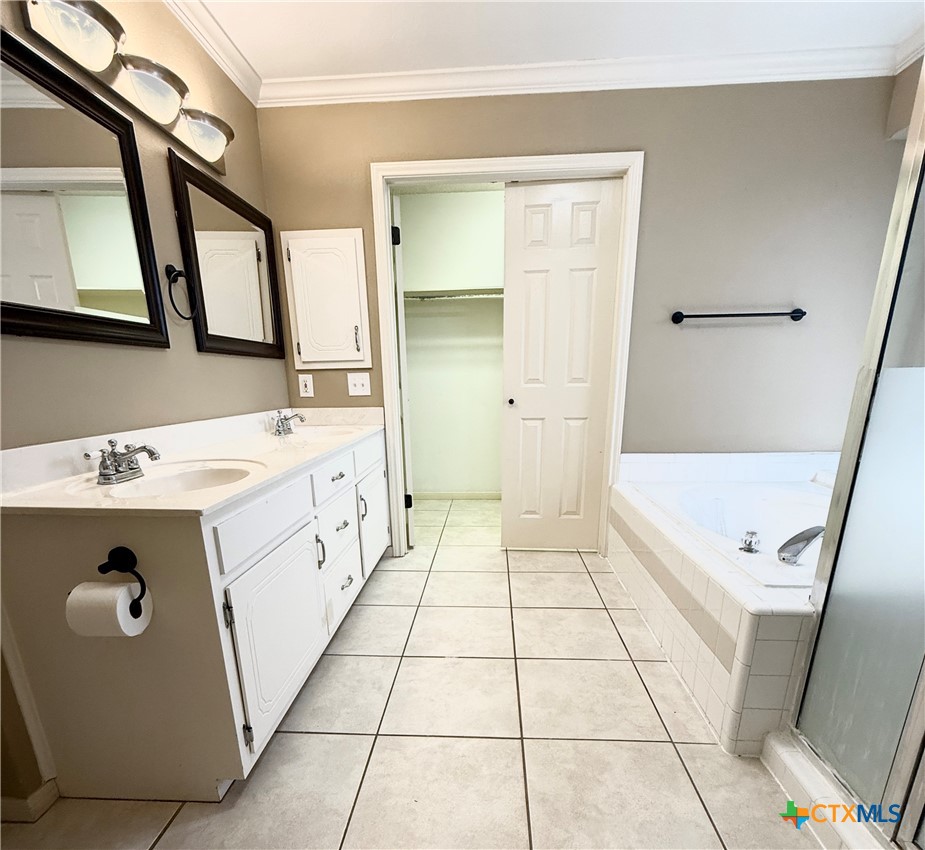 324 Spur Drive Property Photo 16
