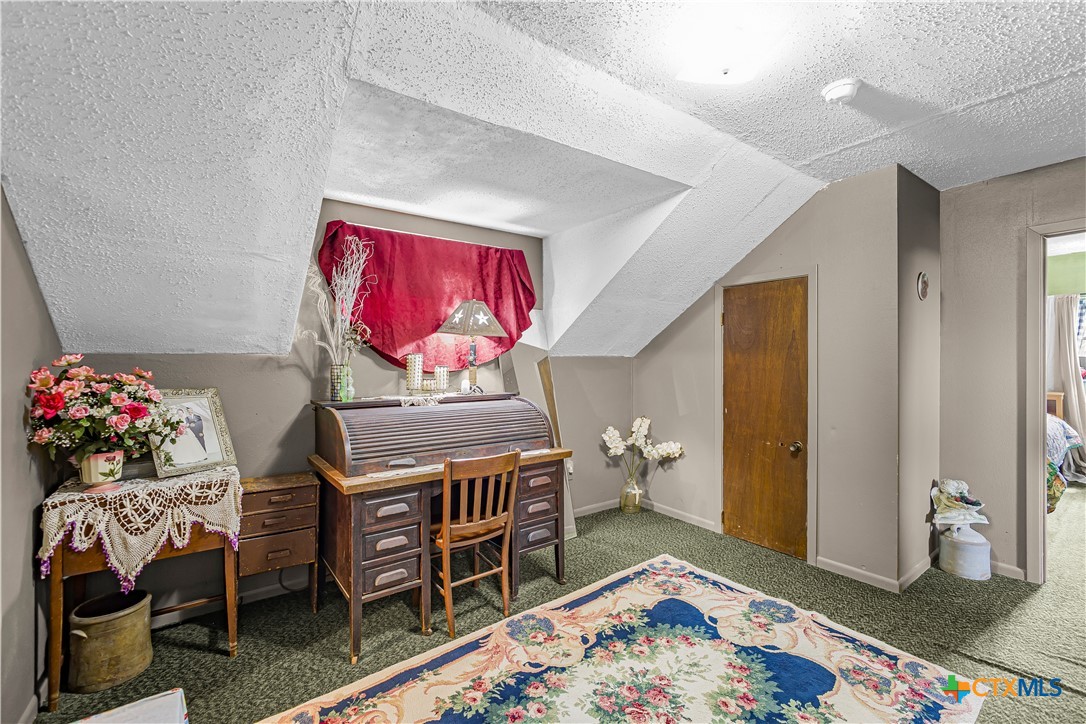 267 Center School Road Property Photo 15