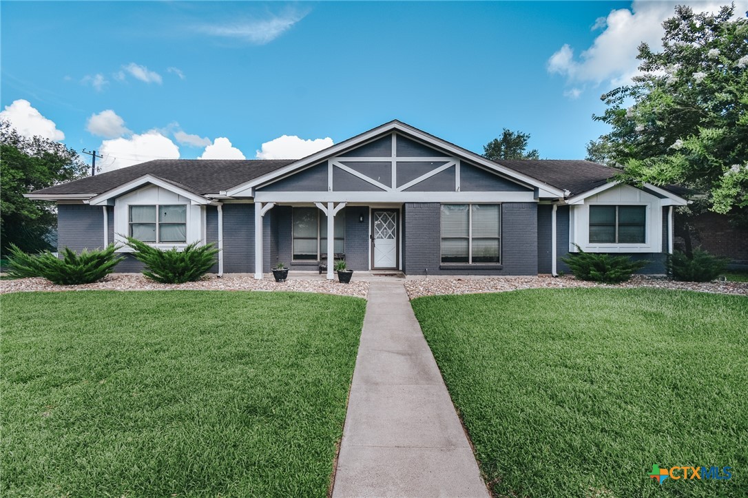 1407 Plantation Road Property Photo 1