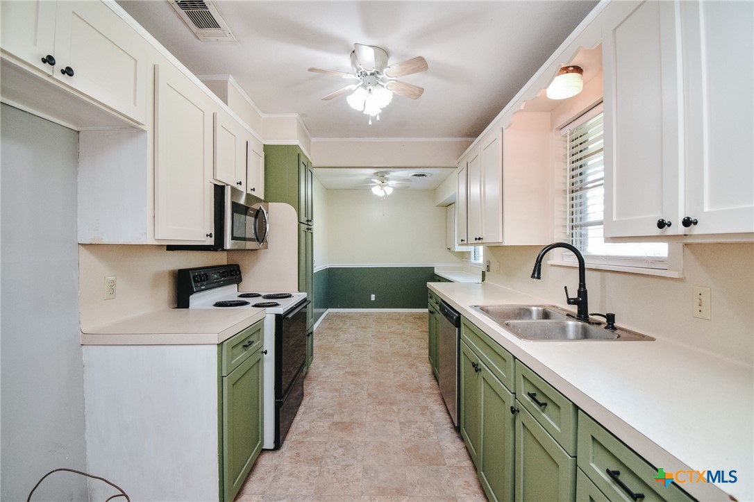 1407 Plantation Road Property Photo 8