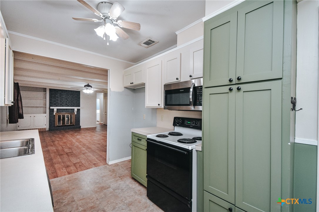1407 Plantation Road Property Photo 9