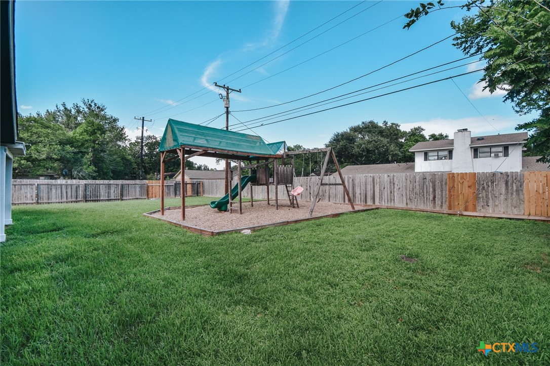 1407 Plantation Road Property Photo 15