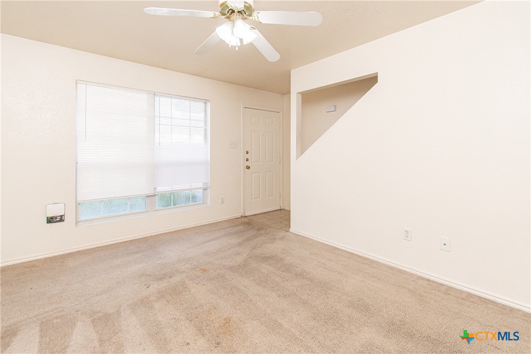 4207 Alan Kent Drive B Property Photo 4