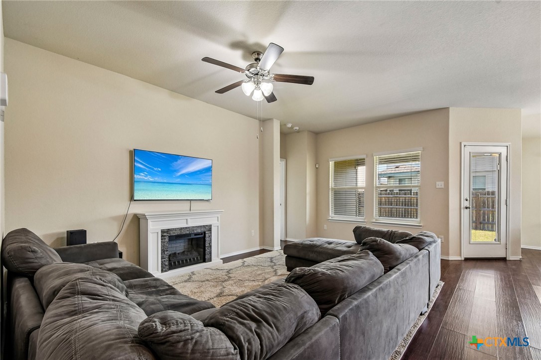 204 Bainbridge Drive Property Photo 10