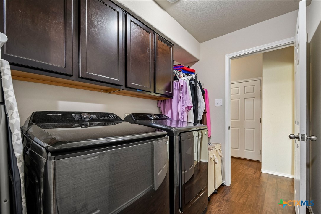 204 Bainbridge Drive Property Photo 30