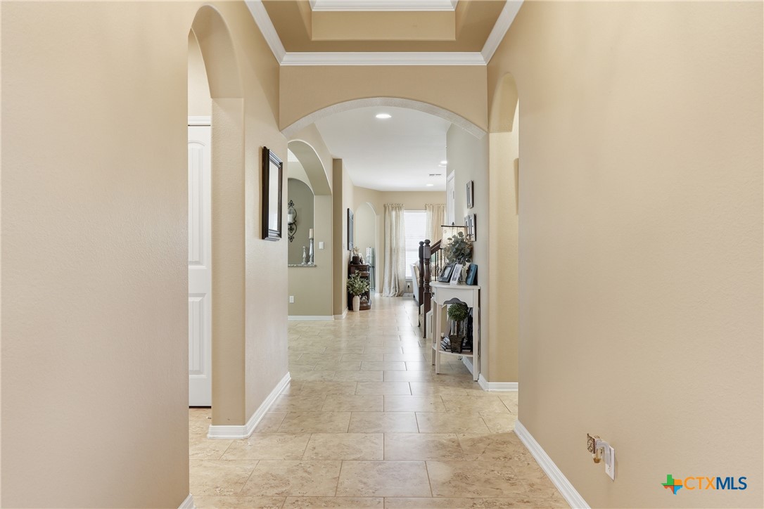 106 Sky Court Property Photo 2