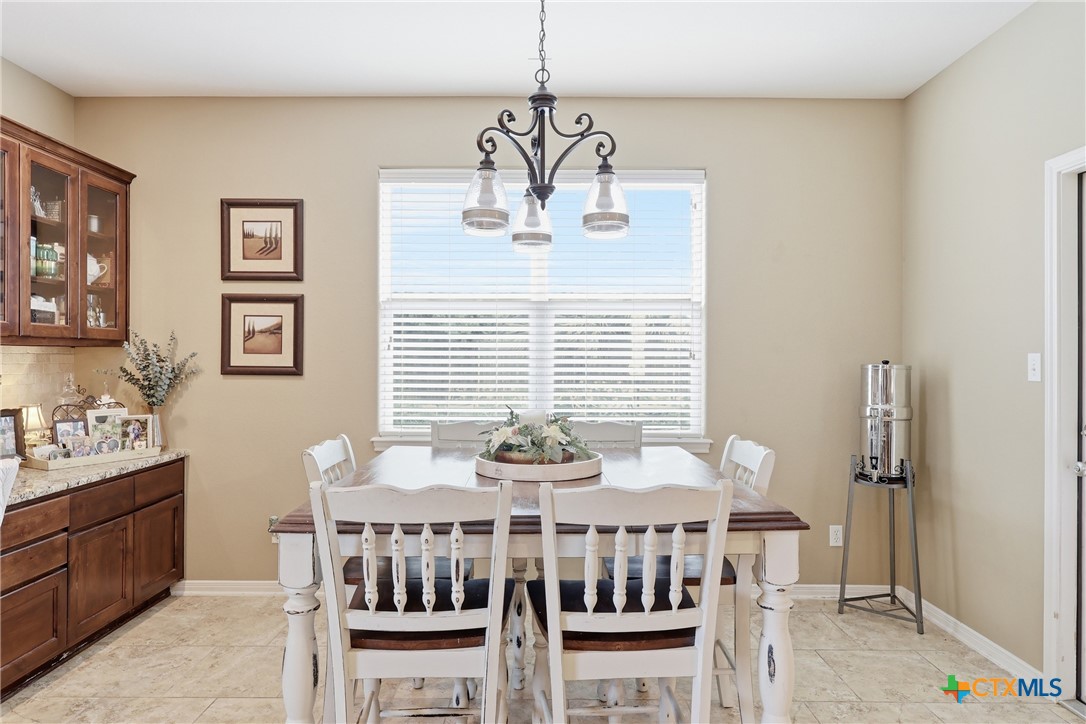 106 Sky Court Property Photo 12