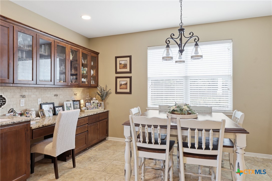 106 Sky Court Property Photo 13