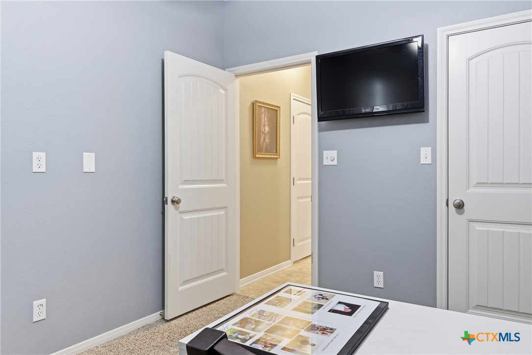 106 Sky Court Property Photo 21