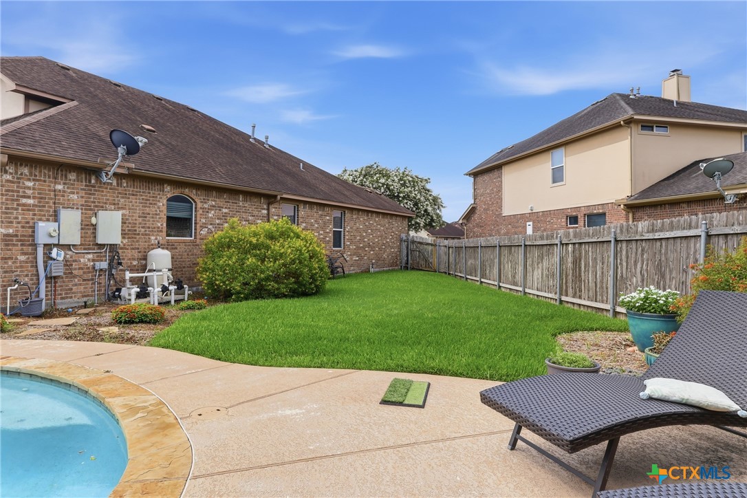 106 Sky Court Property Photo 37