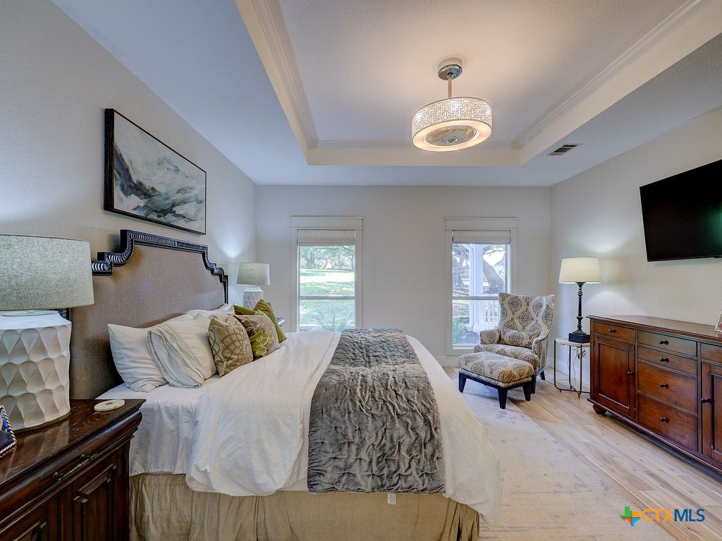 400 Royal View Road Property Photo 15