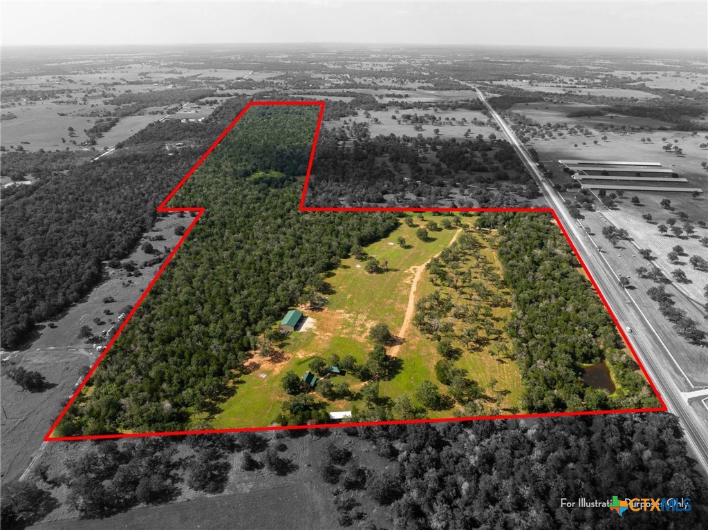 10488 Hwy 304 Property Photo 3