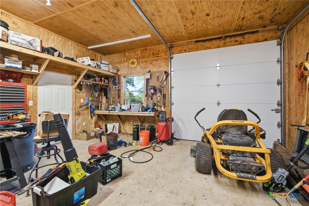 10488 Hwy 304 Property Photo 33