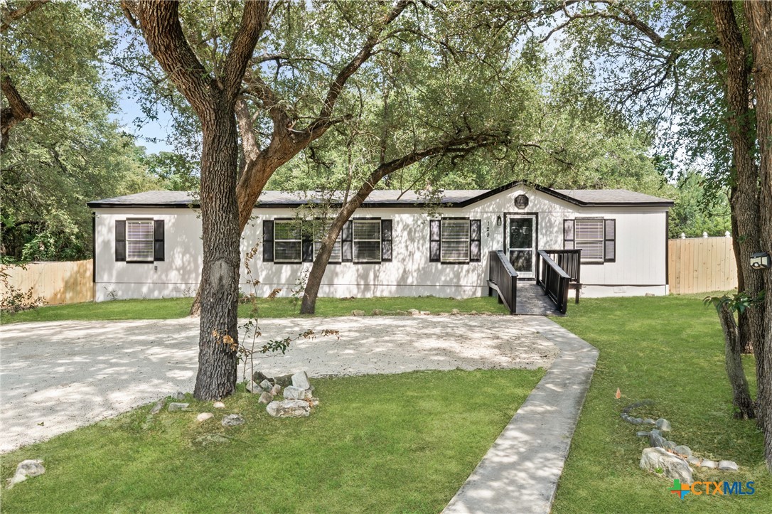 129 Bremond Street Property Photo 1