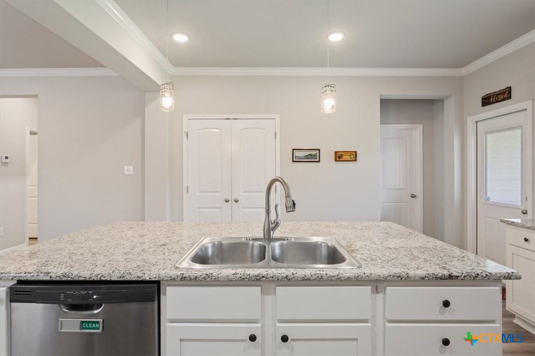 7511 Buffalo Grass Drive Property Photo 14