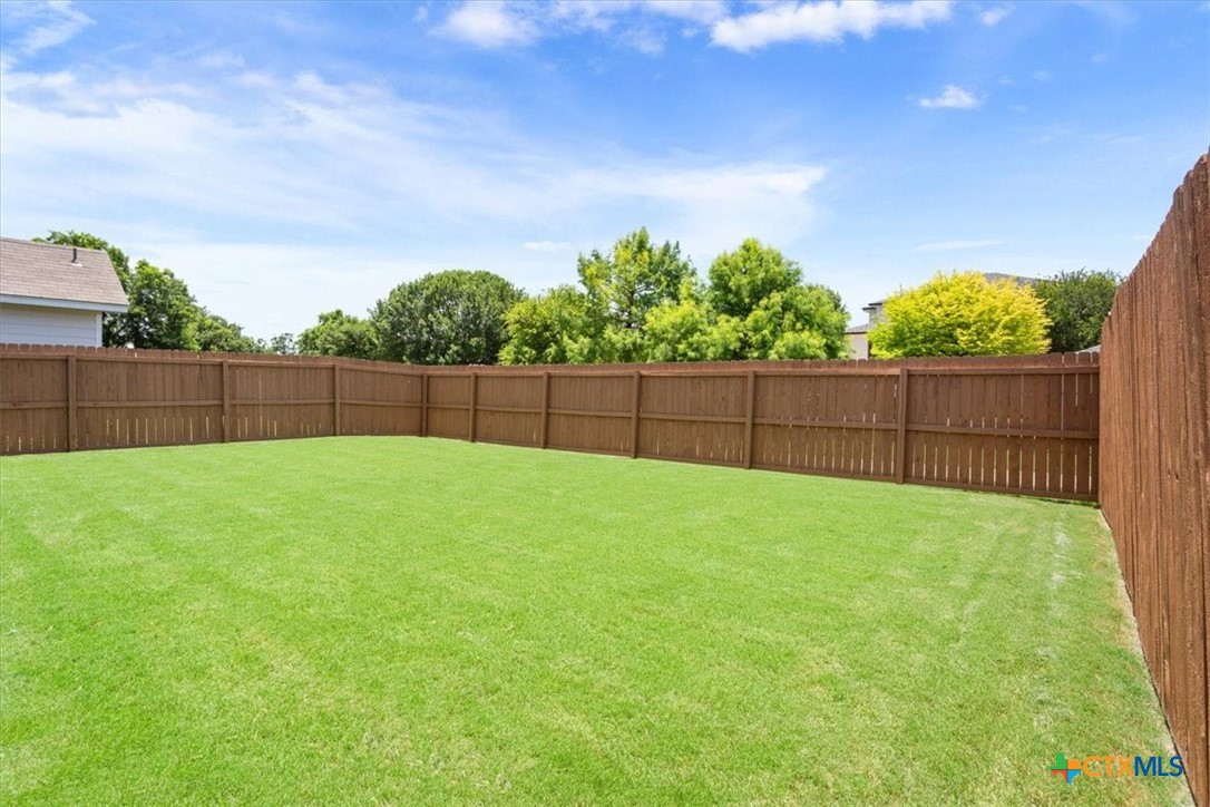 7511 Buffalo Grass Drive Property Photo 21