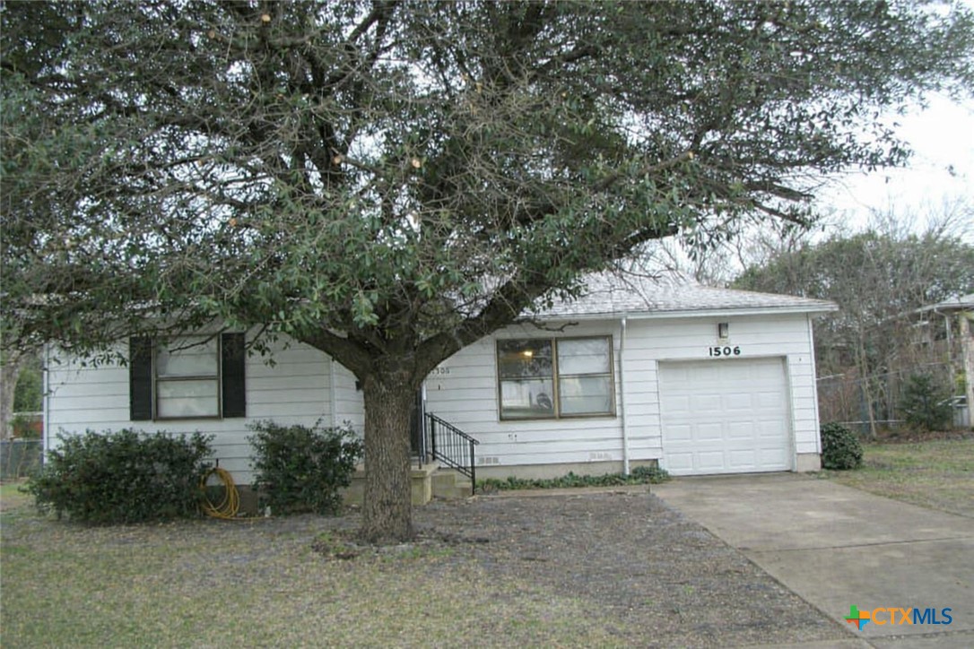 1506 Terrace Drive Property Photo 1