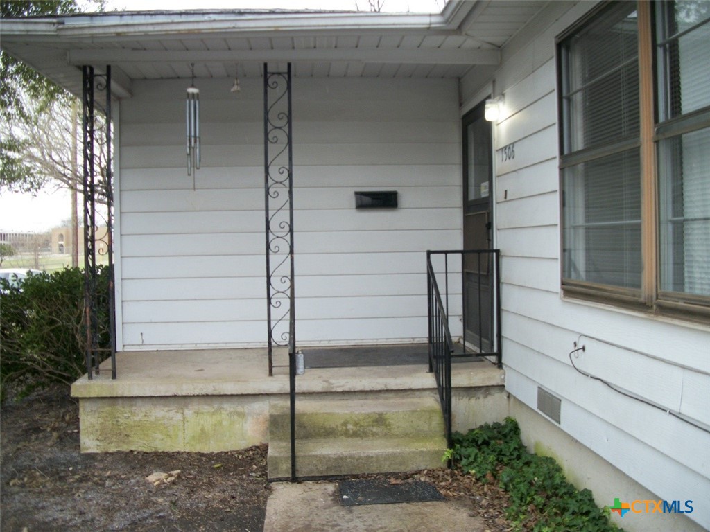 1506 Terrace Drive Property Photo 3