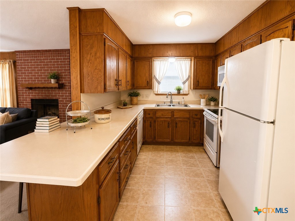 1808 Hill Street Property Photo 3