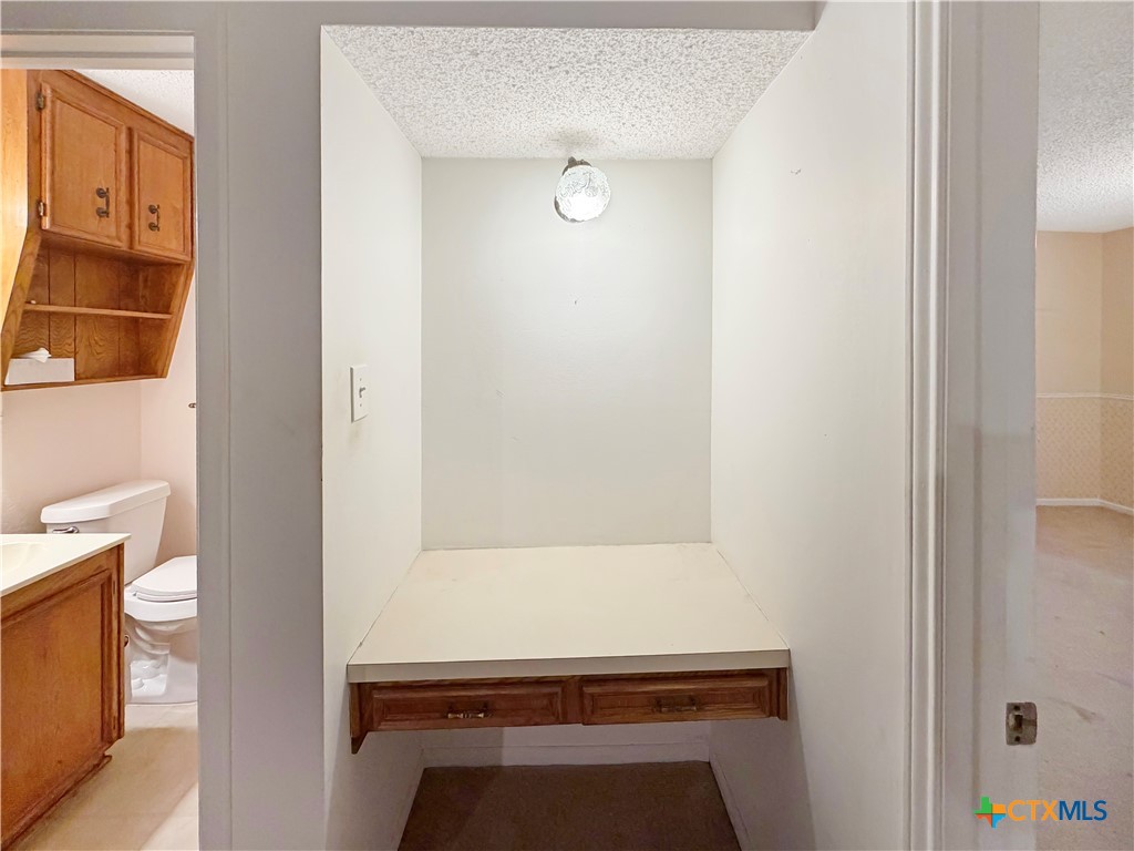 1808 Hill Street Property Photo 12