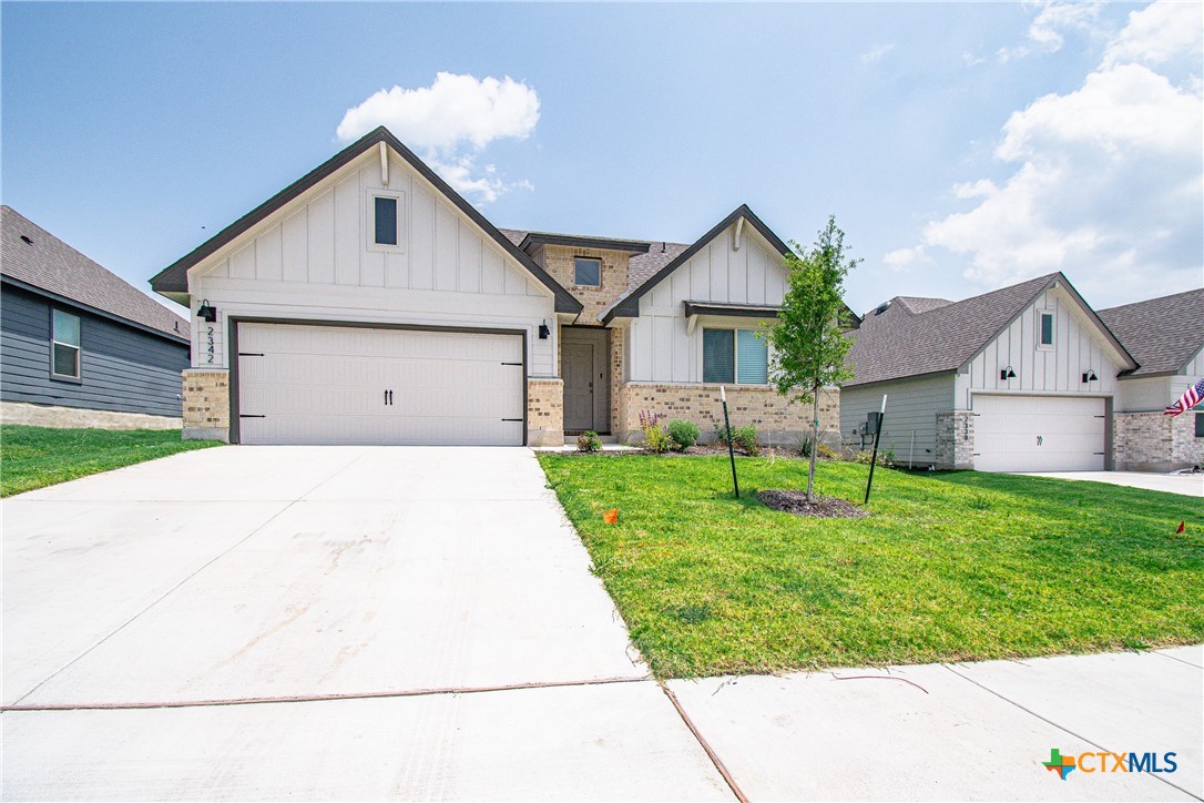2342 Bee Creek Drive Property Photo 1