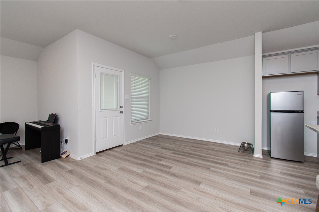 2342 Bee Creek Drive Property Photo 2
