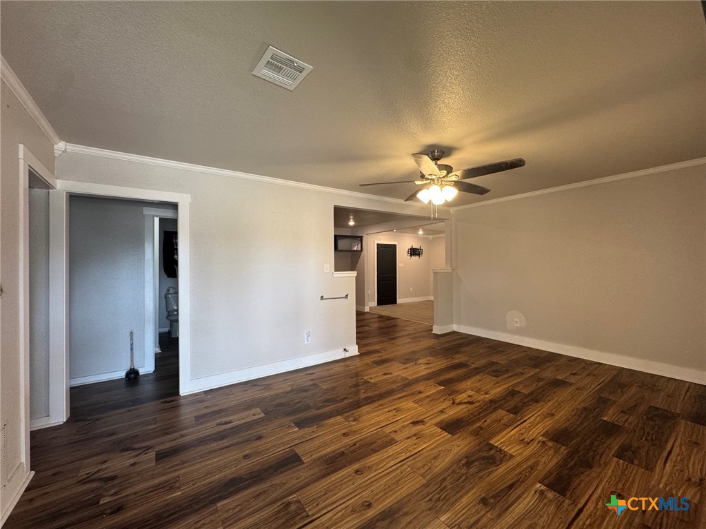2402 Oak Drive Property Photo 10