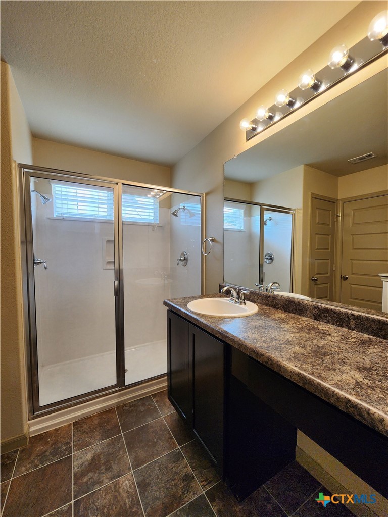 789 Great Oaks Drive Property Photo 10