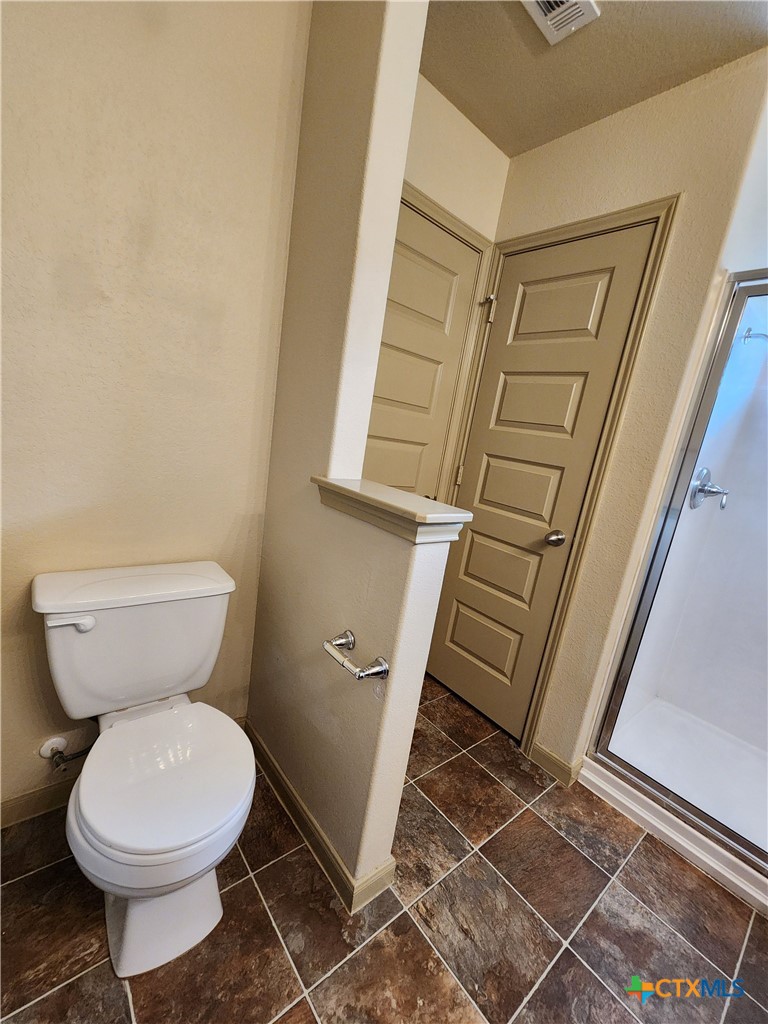 789 Great Oaks Drive Property Photo 12
