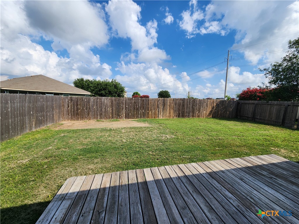 789 Great Oaks Drive Property Photo 22