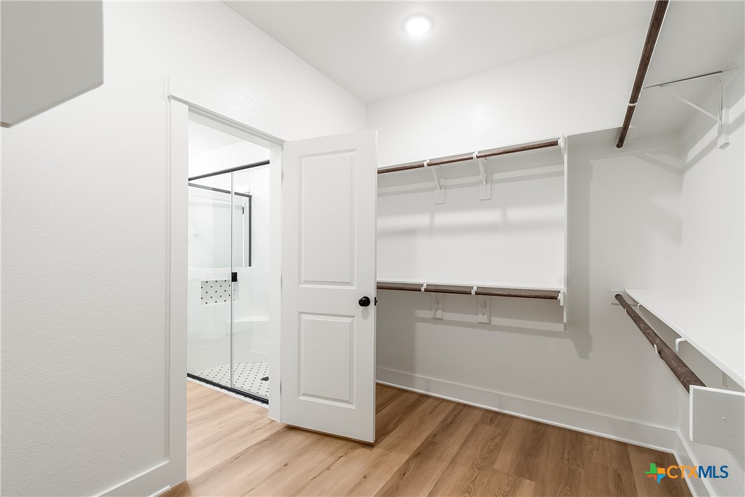 2025 Stillwell Street Property Photo 11