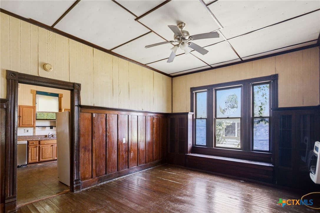 119 N West Street Property Photo 10