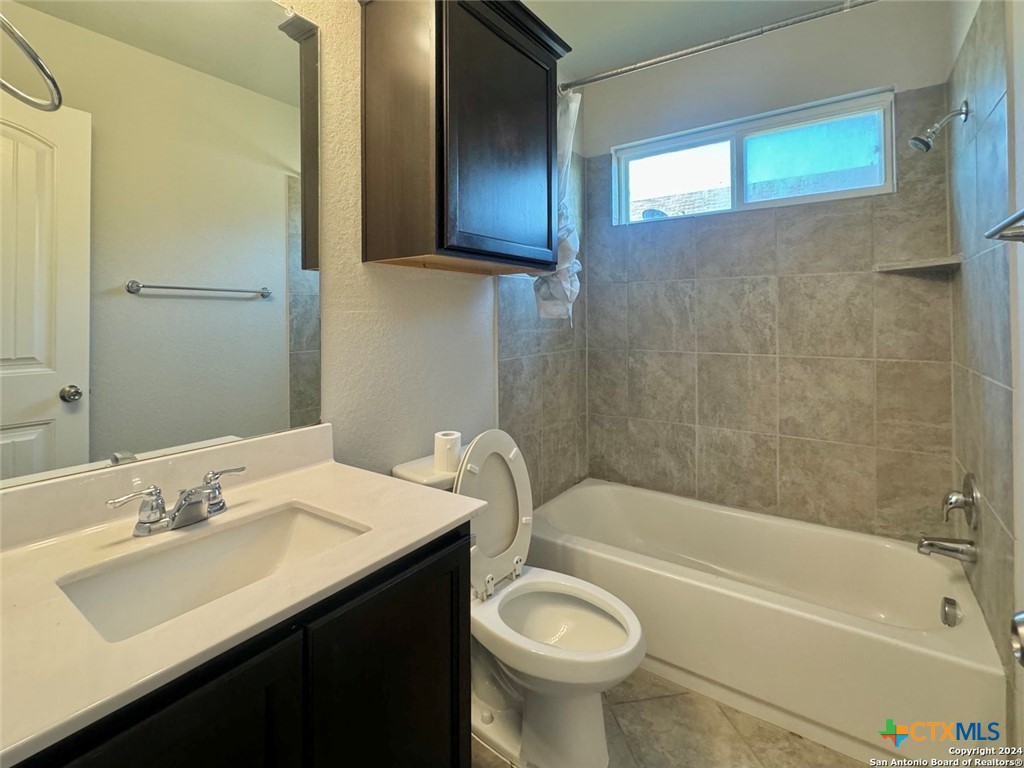 2249 Olive Hill Drive Property Photo 14