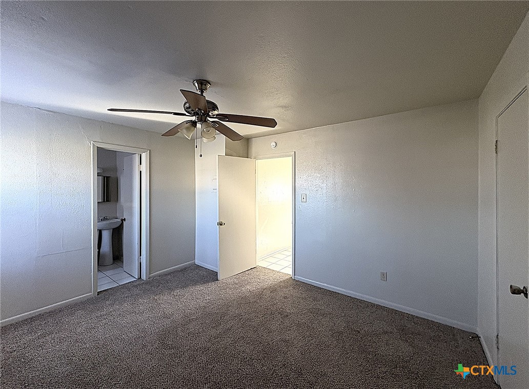 602 Sunset Lane B Property Photo 8