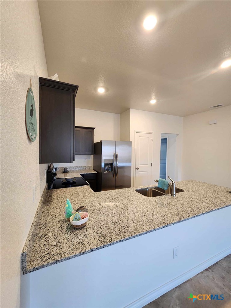 1305 Concord Drive A & B Property Photo 9