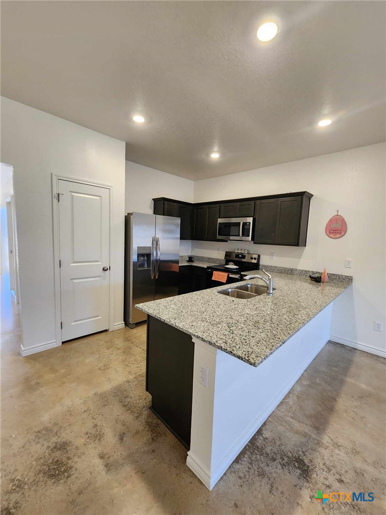 1305 Concord Drive A & B Property Photo 10