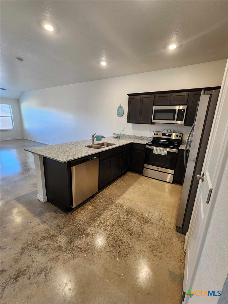 1305 Concord Drive A & B Property Photo 11