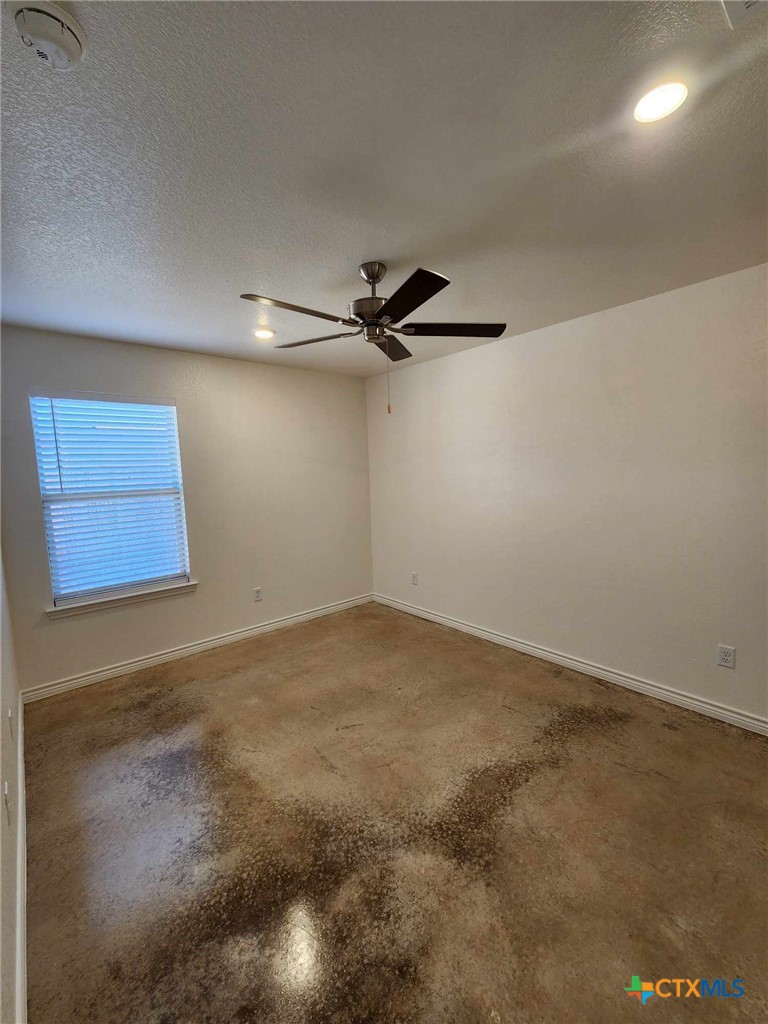 1305 Concord Drive A & B Property Photo 21