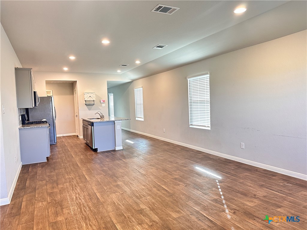 304 Fall Aster Drive Property Photo 2