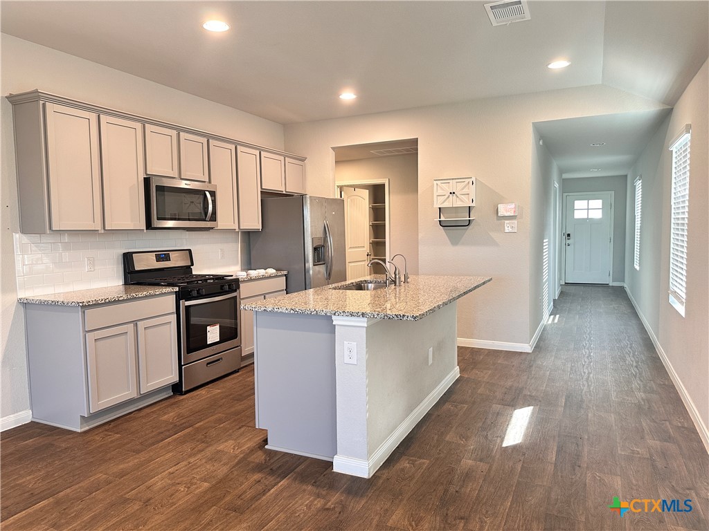 304 Fall Aster Drive Property Photo 4