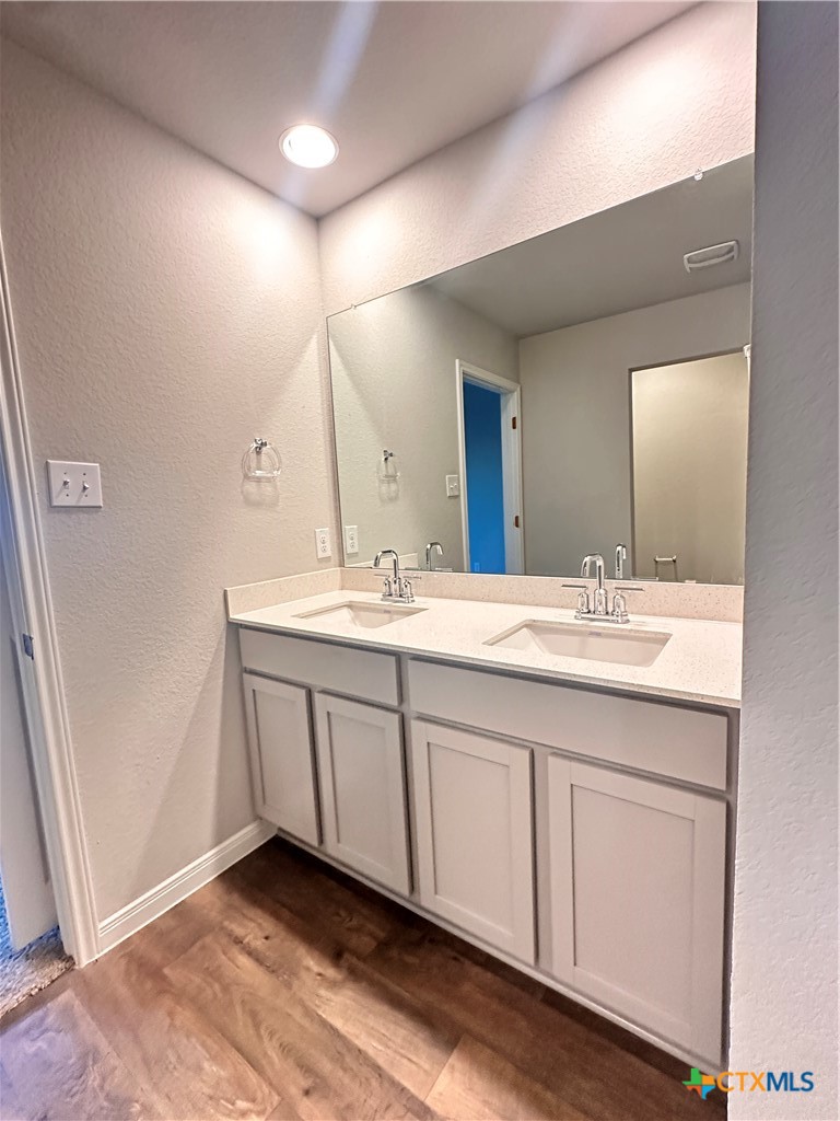304 Fall Aster Drive Property Photo 11